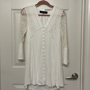 Francesca’s white boho dress